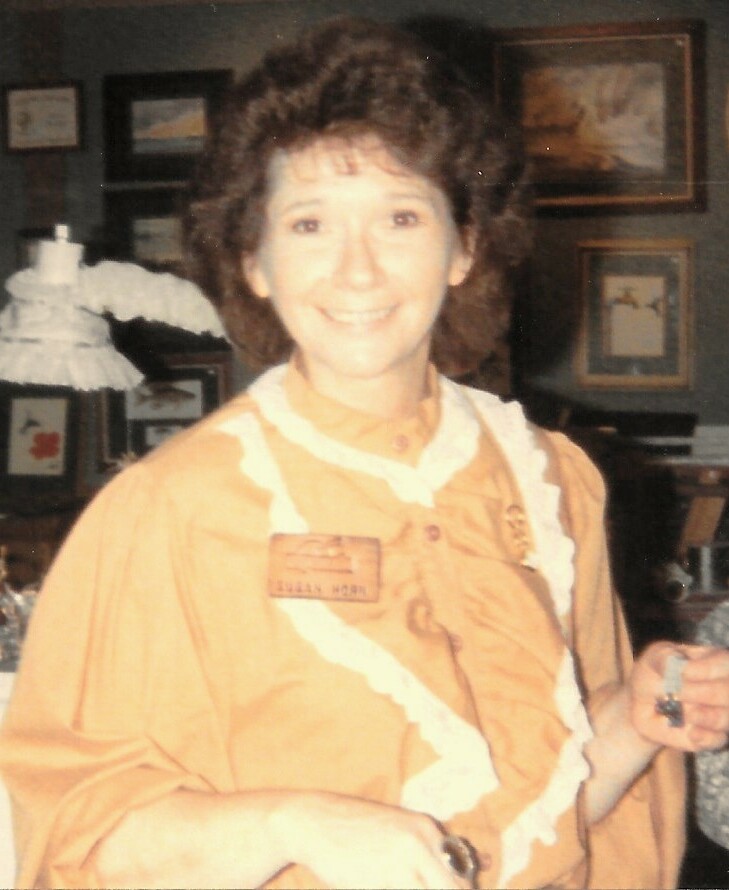 Susan Nelle Clark Horn